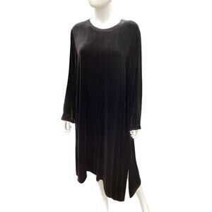 NWT Eileen Fisher Dress Women’s SizeM Long With Long Sleeve Velvet Angled Black